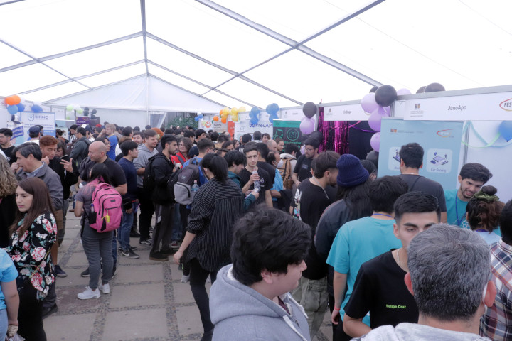 Con asistentes de todo Chile se realiza la 30° versión de la Feria de Software